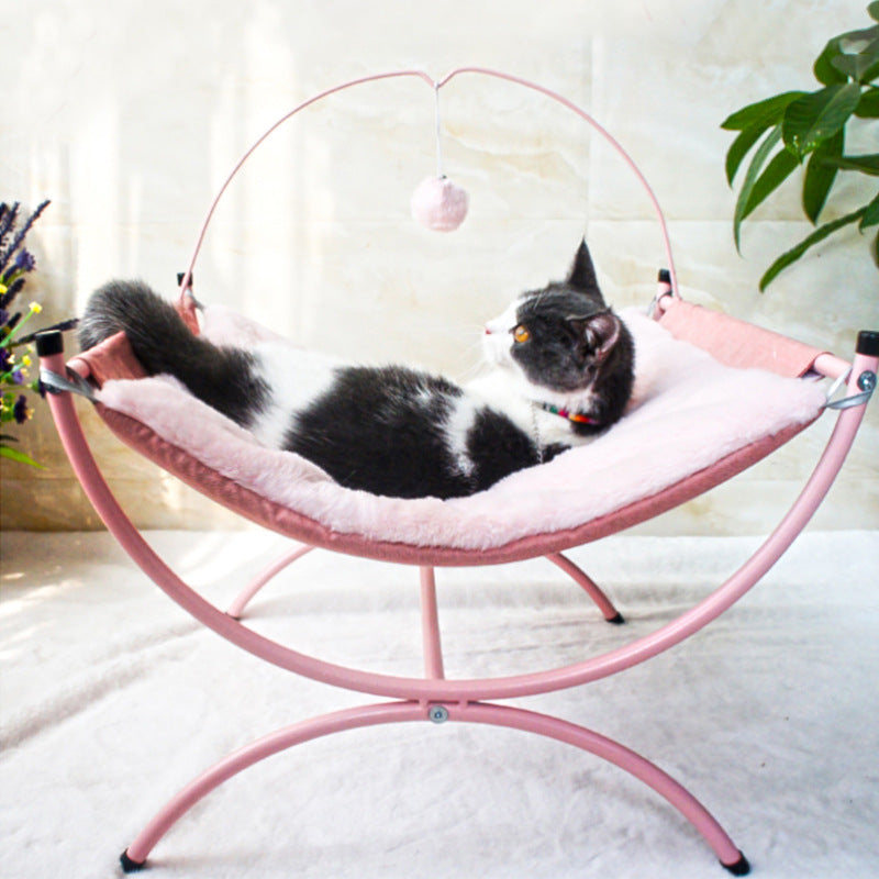 Four Seasons Cat Recliner Bed - Universal Comfort for Year-Round Lounging