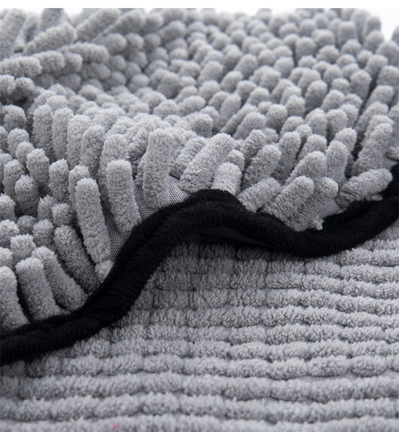 Super Absorbent Pet Bath Towel - Quick-Drying Microfiber for Dogs & Cats